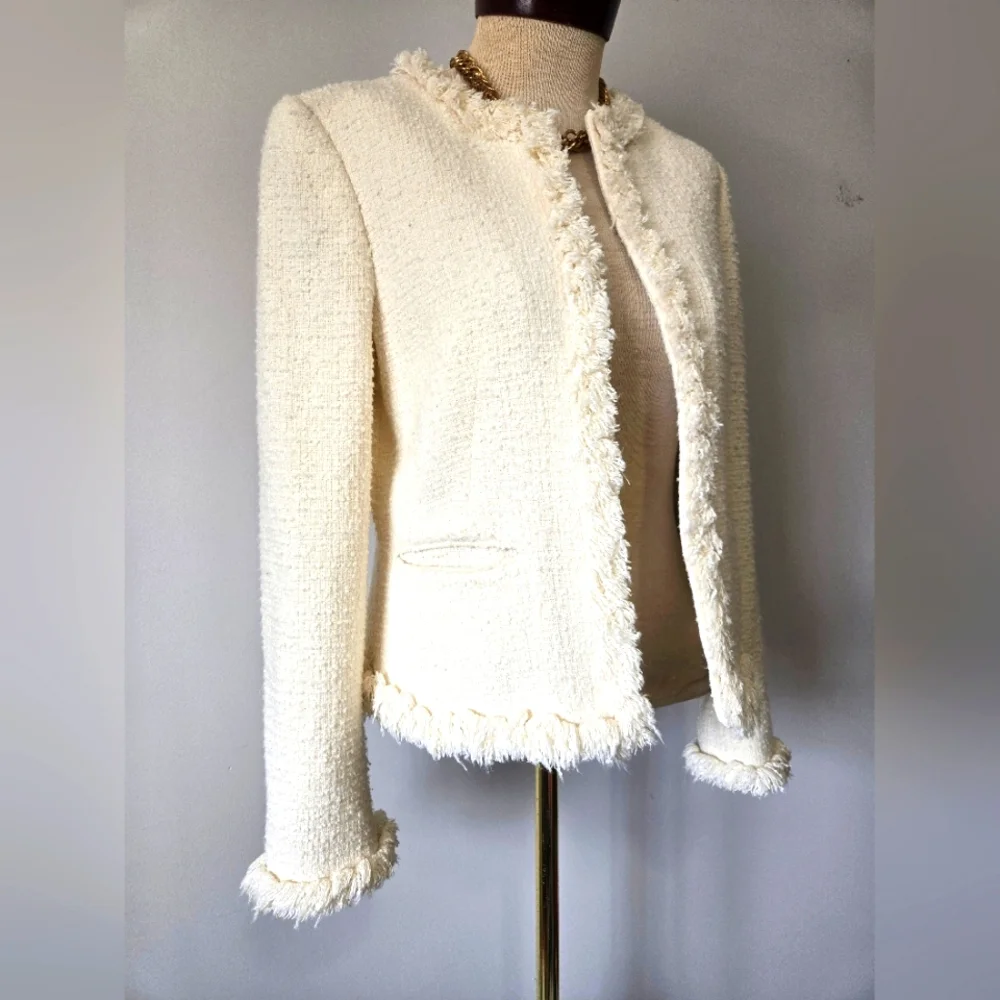 L.K BENNETT LONDON Cream Cottton Tweed Cropped Open Front Jacket With Fringe. 8 - Picture 2 of 16